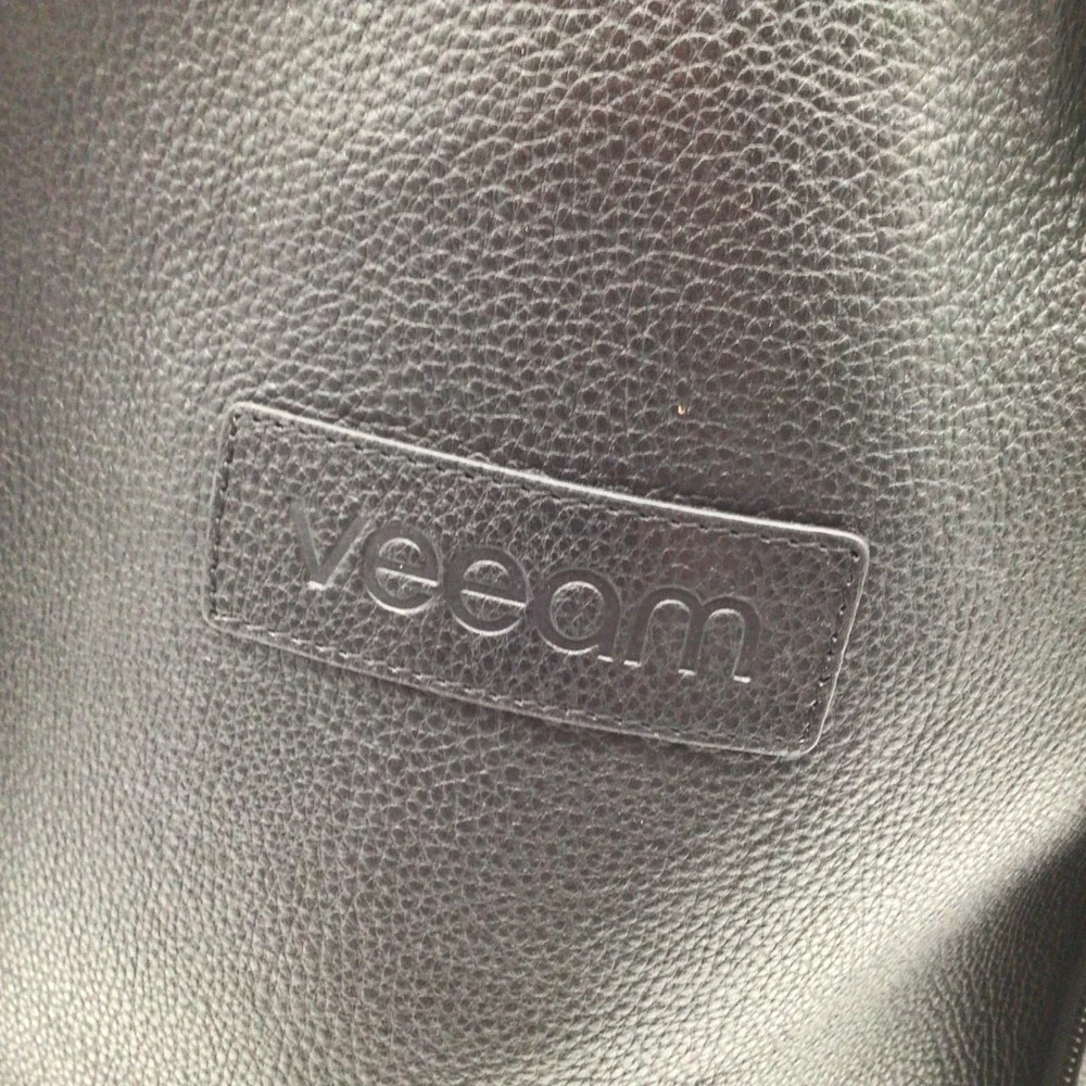 Outback Black Leather Backpack Veeam Adjustable Straps Travel‎ Work School NWT
